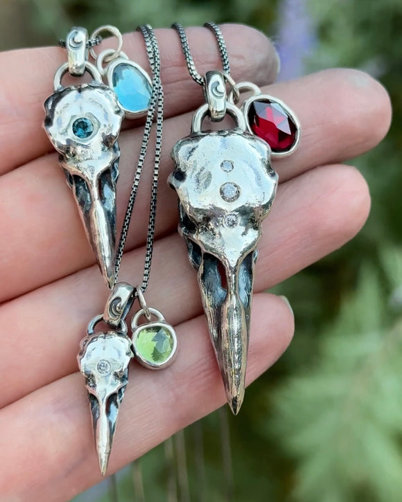 Cheap Mini Raven Skull Necklace, 3D Raven Skulls, Spooky Bird Skull Necklace,  Unisex, Goth Skull Gift | Joom